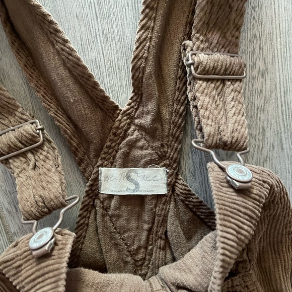Women's Free People Ziggy Cord Overalls - Picture 5 of 5